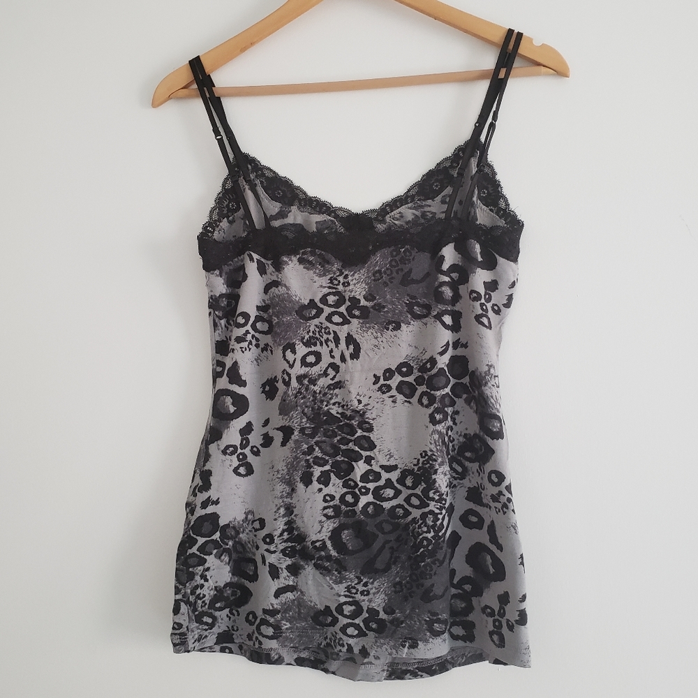 3/$30 Express Leopard Top - Picture 2 of 6